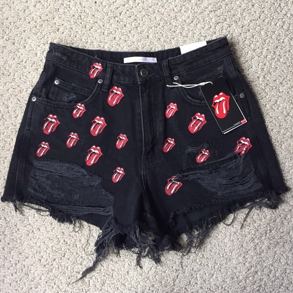 zara rolling stones shorts